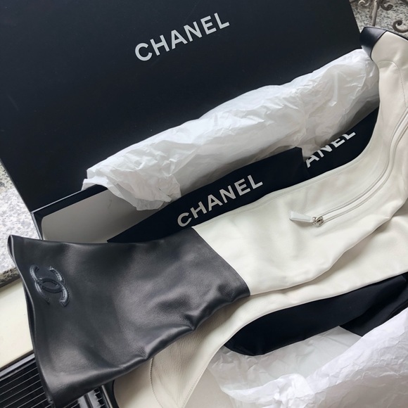 CHANEL Cap Toe OTK Boots BRAND NEW - Picture 3 of 6